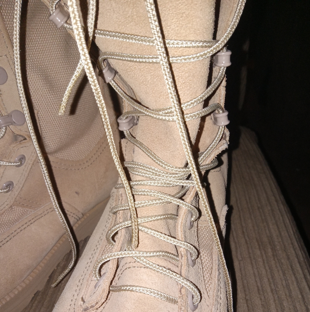 Womens Military Issued Steel Toed Boots. Never Worn.